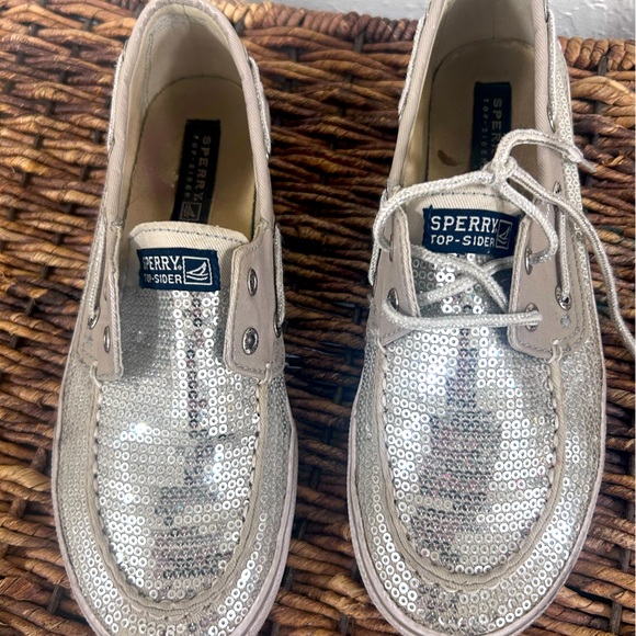 Sparkley Sequins Sliver Bahama Sperry Shoes Girls Size 4 - Picture 1 of 5